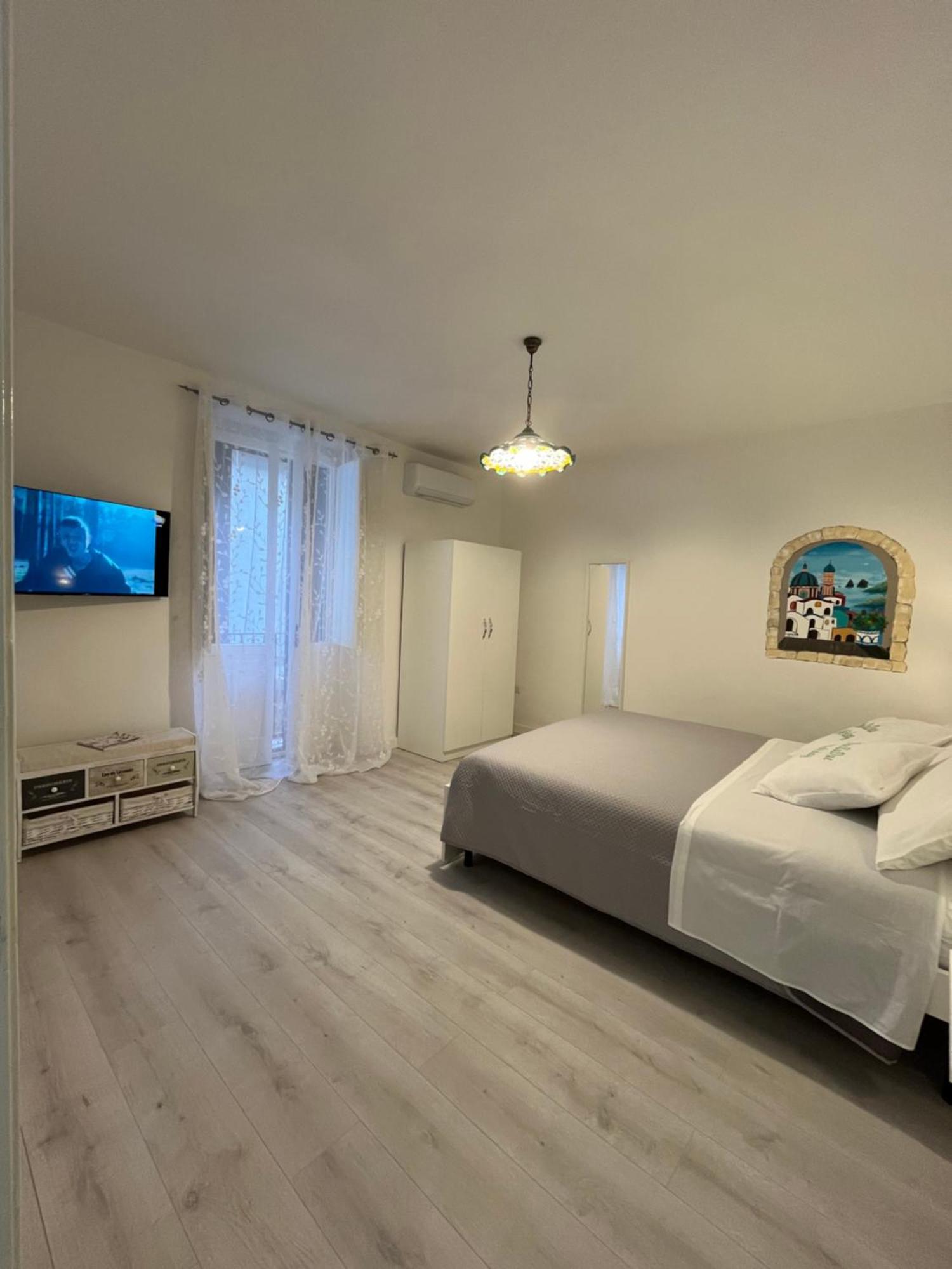 B&B Due Su Due Holiday Vietri Luaran gambar