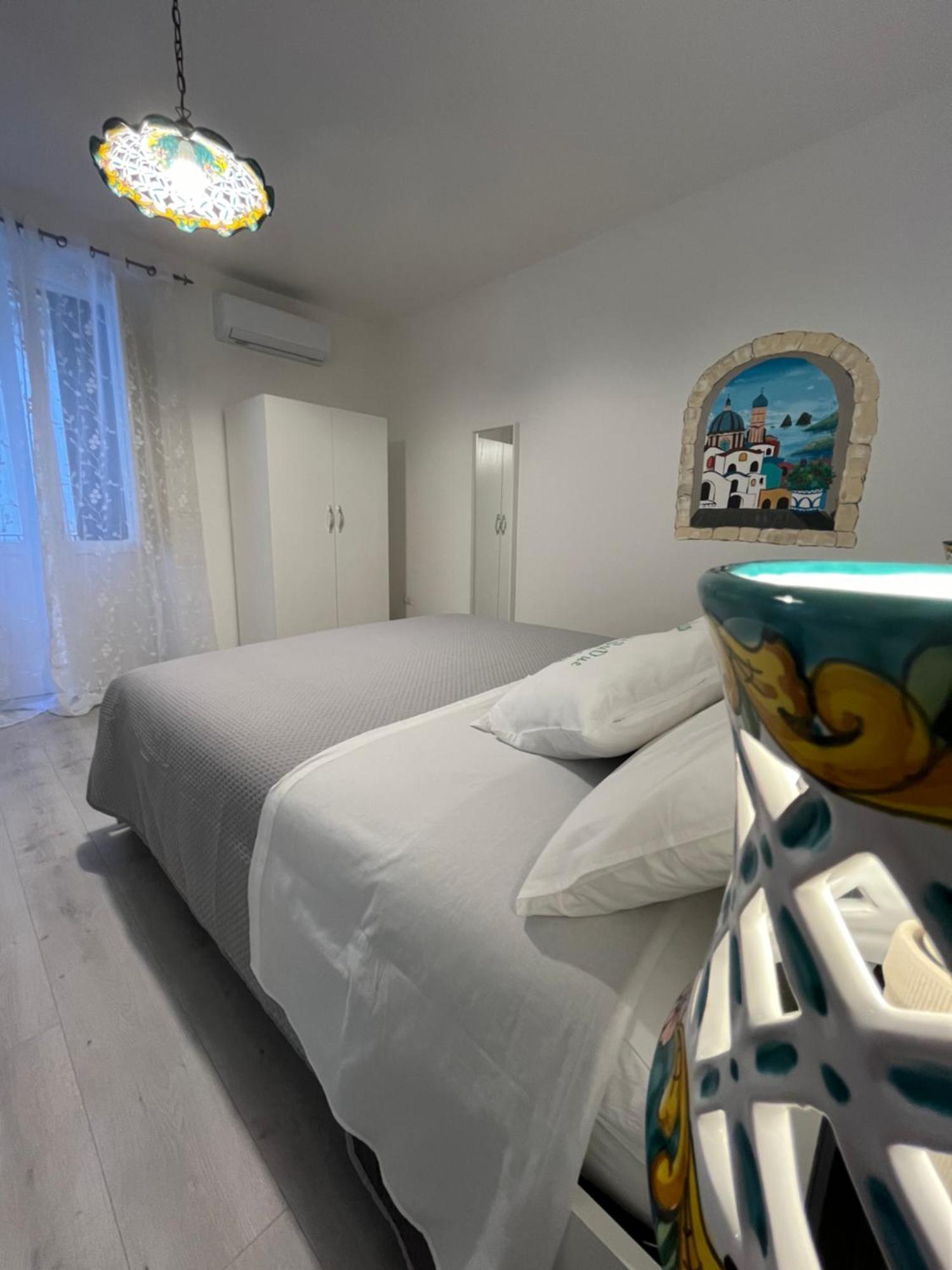 B&B Due Su Due Holiday Vietri Luaran gambar